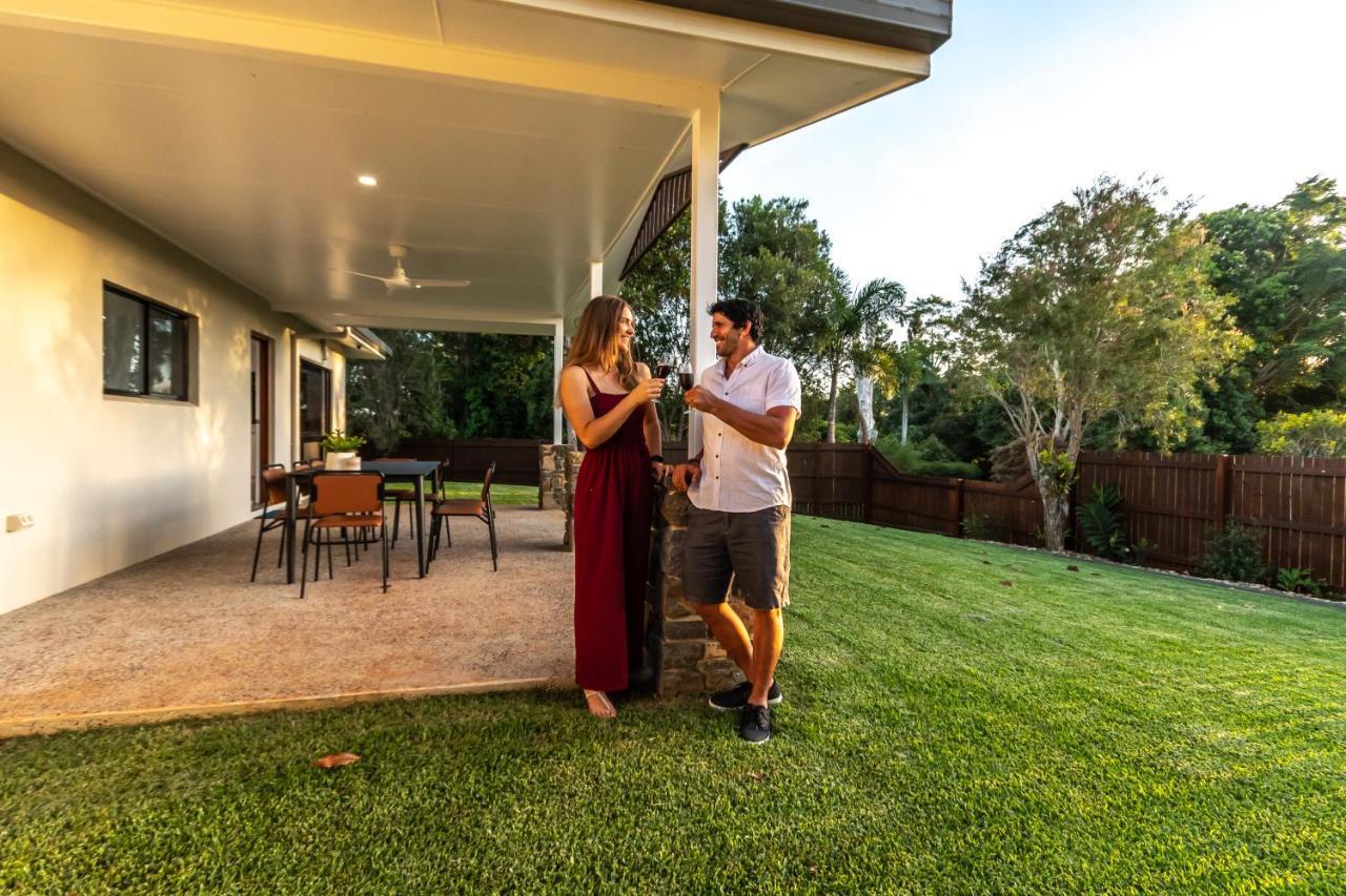 Birds 'N' Bloom Cottages Yungaburra Εξωτερικό φωτογραφία